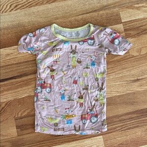 Little Sleepies | Bunnies on Farm | Short Sleeve Top | 4T